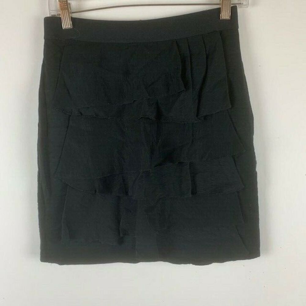 BCBG Size 0 Juniors Skirt Front Ruffles Elastic Waistband Back Zip